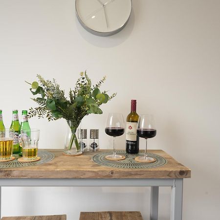 Sheffield Apt, Free Parking, Perfect For Workers Stannington  Екстер'єр фото